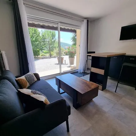 De La Coupiere Le Murier Appartement