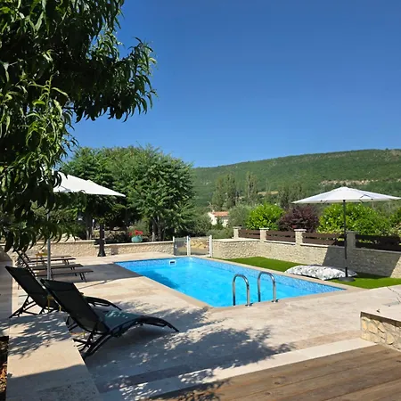 De La Coupiere Le Murier Apartment Aubenas-les-Alpes